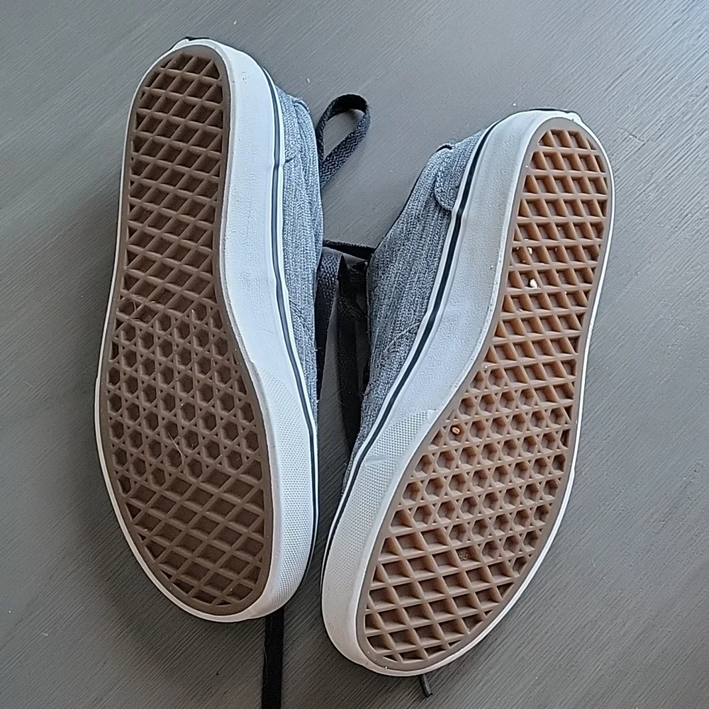 Vans shoes - Picture 3 of 3